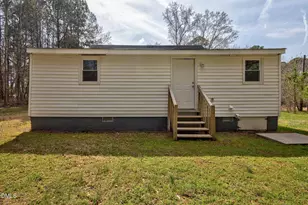 401 Prince Dr, Holly Springs, NC 27540 - Photo 19