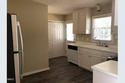 8020 Finland Drive, Raleigh, NC 27612 - Photo 5