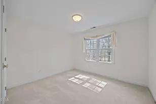 4 Biddle Ct, Durham, NC 27705 - Photo 37