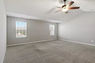 687 Botanical Ct, Bunnlevel, NC 28323 - Photo 17