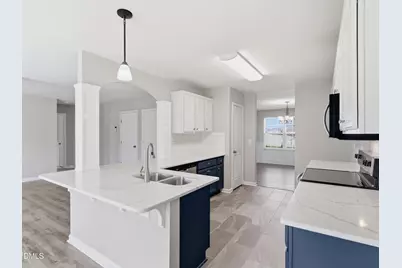 687 Botanical Court, Bunnlevel, NC 28323 - Photo 5