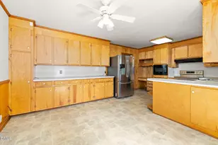 2008 Brookrun Rd, Henderson, NC 27536 - Photo 3