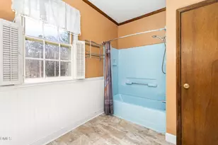 2008 Brookrun Rd, Henderson, NC 27536 - Photo 23