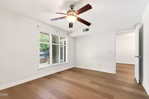 1010 Nicholwood Dr, Raleigh, NC 27605 - Photo 17
