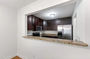 1010 Nicholwood Dr, Raleigh, NC 27605 - Photo 15