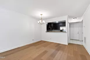 1010 Nicholwood Dr, Raleigh, NC 27605 - Photo 5