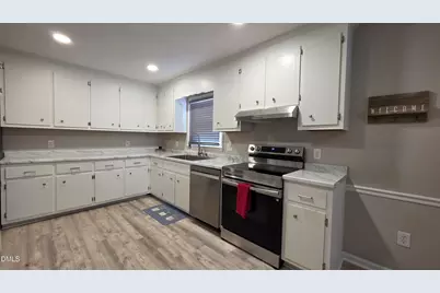 1108 S 6th Street, Lillington, NC 27546 - Photo 5