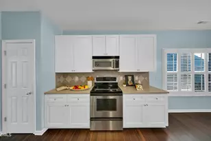 308 Minton Valley Ln, Cary, NC 27519 - Photo 13