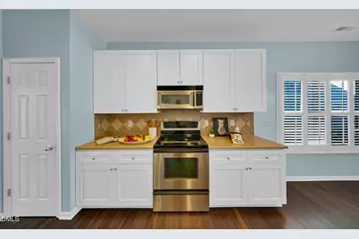 308 Minton Valley Lane, Cary, NC 27519 - Photo 13