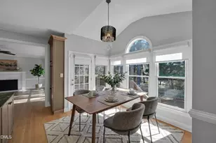 8005 Looking Glass Ct, Raleigh, NC 27612 - Photo 5