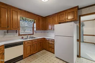 105 George Wilton Dr, Clayton, NC 27520 - Photo 3