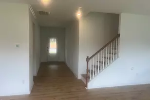 213 Hickory Grv Dr, Sanford, NC 27330 - Photo 5
