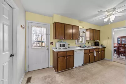 1900 Cedar Court, Clayton, NC 27520 - Photo 15