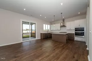 321 Blalock St, Holly Springs, NC 27540 - Photo 3