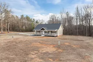 193 Community House Rd, Roxboro, NC 27574 - Photo 7