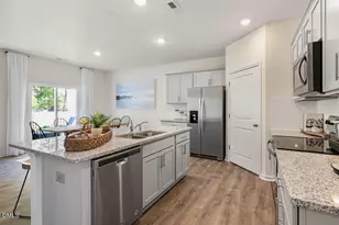 169 Reagan Crst Dr, Clayton, NC 27520 - Photo 9