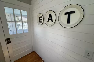 310 Crest Dr, Chapel Hill, NC 27516 - Photo 17