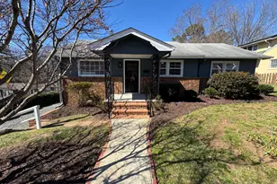 310 Crest Dr, Chapel Hill, NC 27516 - Photo 1