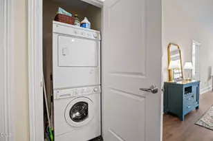 400 W North St, Raleigh, NC 27601 - Photo 11