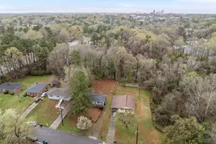 1109 Magnolia Dr, Durham, NC 27707 - Photo 5