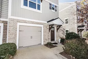 14 Prairie View Ct, Durham, NC 27703 - Photo 5