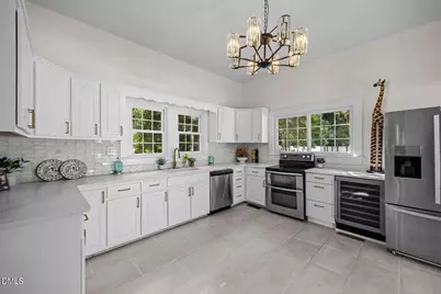 523 E Main Street, Haw River, NC 27258 - Photo 7