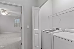 738 Wickham Ridge Rd, Apex, NC 27539 - Photo 21