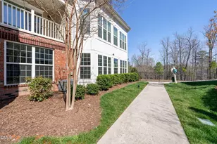 10320 Sablewood Dr, Raleigh, NC 27617 - Photo 25