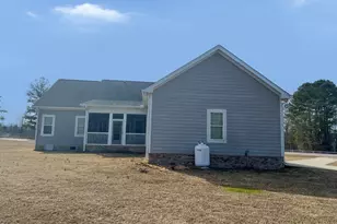 409 Rogers Rd, Zebulon, NC 27597 - Photo 5