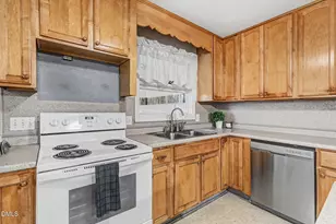 3719 Old Chapel Hill Rd, Durham, NC 27707 - Photo 7