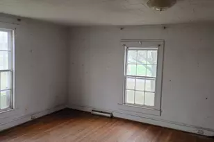 325 N Asheboro St, Liberty, NC 27298 - Photo 17