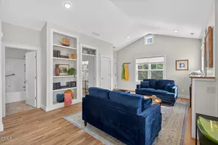 105 Fiori Hill Dr N, Hillsborough, NC 27278 - Photo 3