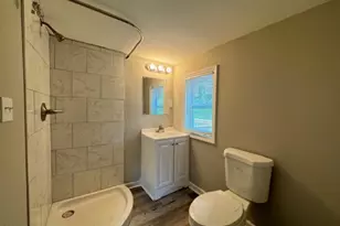 415 Spring Ct, Henderson, NC 27536 - Photo 7