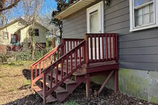 210 Zollicoffer Ave, Henderson, NC 27536 - Photo 17