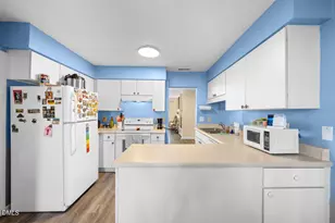 250 S Estes Dr, Chapel Hill, NC 27514 - Photo 9