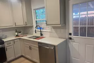 3509 Morningside Dr, Raleigh, NC 27607 - Photo 5