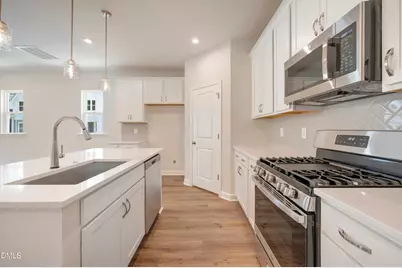 200 Solaire Alley, Wake Forest, NC 27587 - Photo 7