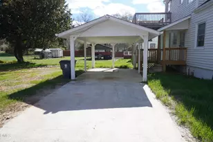 128 Harrison Ave, Henderson, NC 27536 - Photo 3