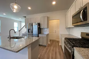 760 Creekway Dr, Fuquay Varina, NC 27526 - Photo 7