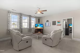 105 Carving Tree Ct, Holly Springs, NC 27540 - Photo 31