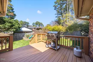 1205 Indian Trail Dr, Raleigh, NC 27609 - Photo 25