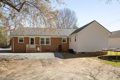 503 N Lincoln Street, Benson, NC 27504 - Photo 27