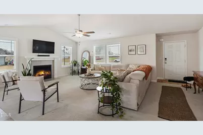 69 Wynd Crest Way Street, Benson, NC 27504 - Photo 3