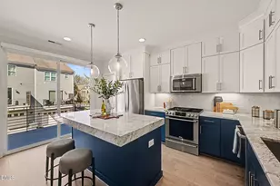 713 Peakland Pl, Raleigh, NC 27604 - Photo 3