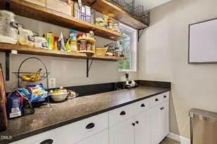 3400 Octavia St, Raleigh, NC 27606 - Photo 15