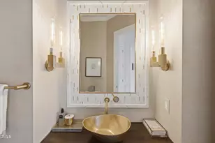 300 Lake Manor Rd, Chapel Hill, NC 27516 - Photo 27