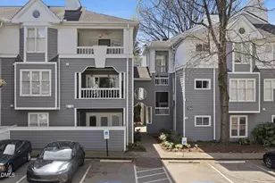 700 Bishops Park Dr, Raleigh, NC 27605 - Photo 5