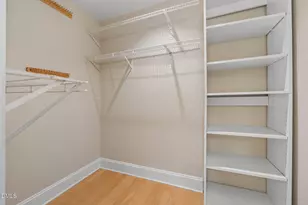 700 Bishops Park Dr, Raleigh, NC 27605 - Photo 27