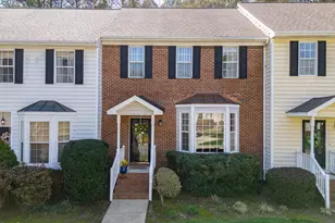 4 Duke of Gloucester Cir, Durham, NC 27713 - Photo 3