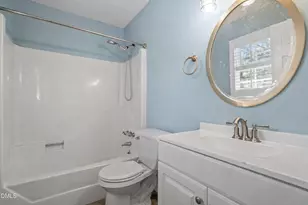 101 Clubview Ct, Rocky Mount, NC 27804 - Photo 5